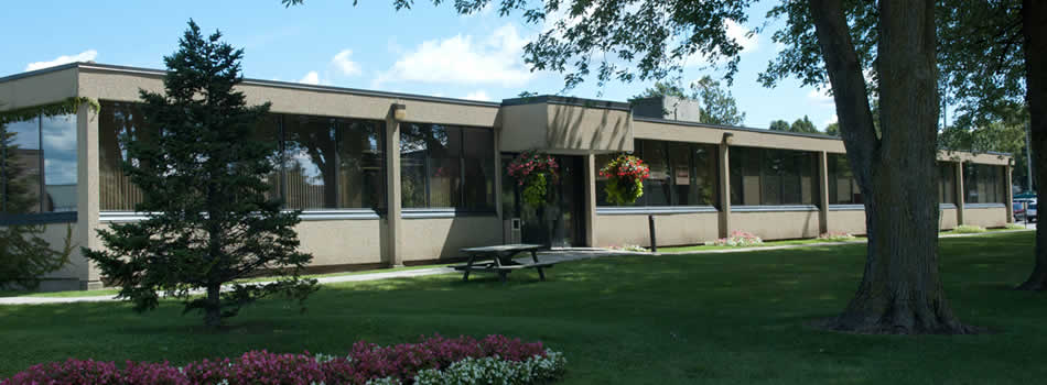 Inventory liquidation specialists and provider of confidential service of purchasing merchandise and re-distributing. 